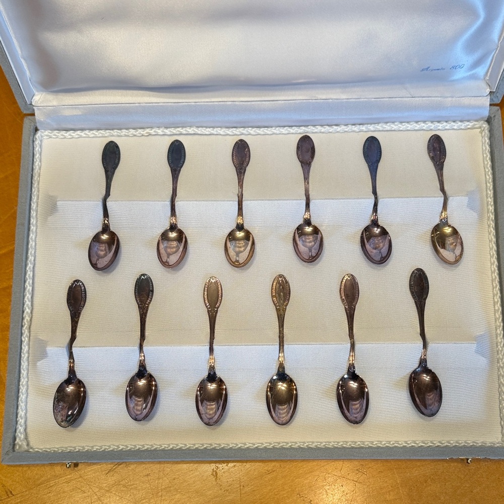 Vintage Silver Demitasse Spoon Set